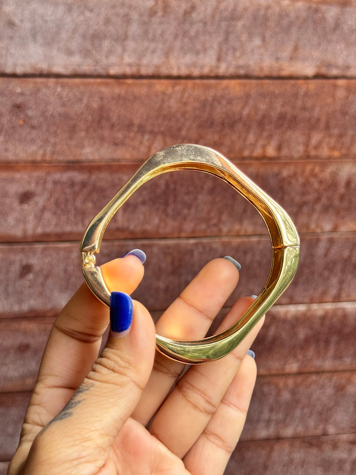 Metal Enamel Bangle