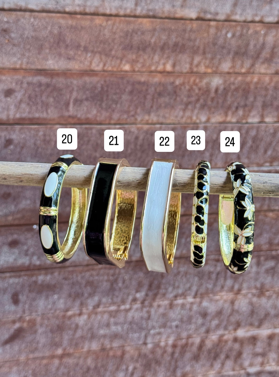Metal Enamel Bangle